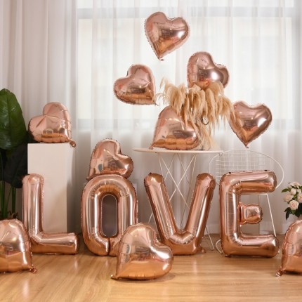 LOVE + Heart foil balloon set